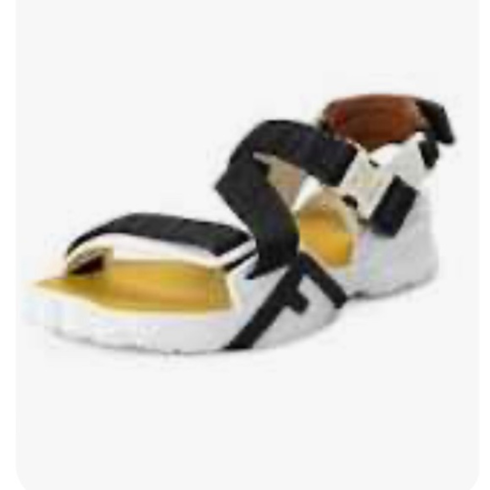 Authentic unisex Fendi Flow Strap sandals